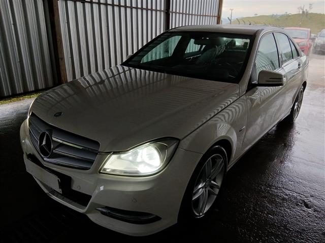 Mercedes-Benz C 180 CGI 1.6 Turbo 2012/2012 - FUNC.