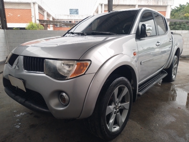 Mitsubishi L200 Triton 3.5 Gasolina 2007/2008 – Funcionando