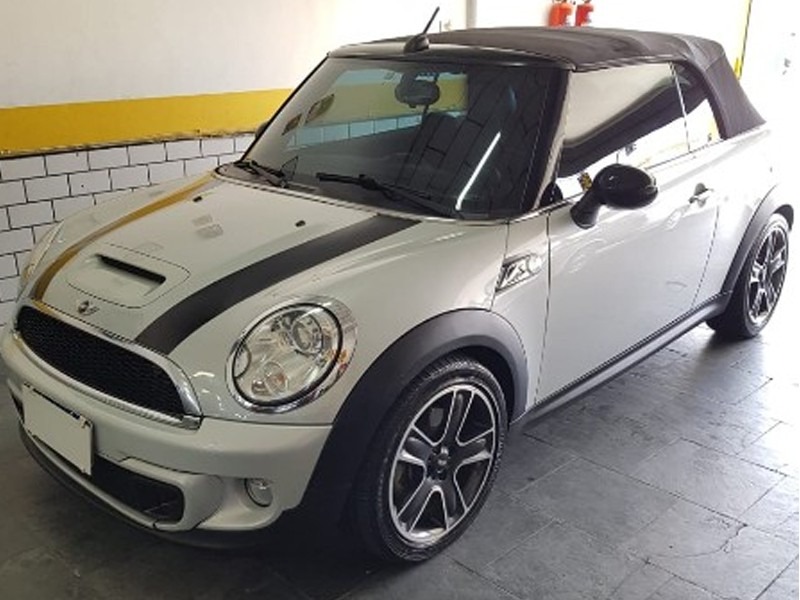 MINI – COOPER S | 2011/2012 | GASOLINA | PRATA – FUNCIONANDO