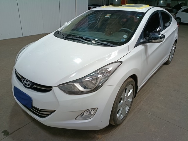 Hyundai Elantra GLS 2012/2013 – Funcionando