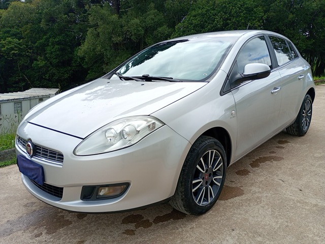 Fiat Bravo Essence 1.8 16V – Ano 2014 – Funcionando