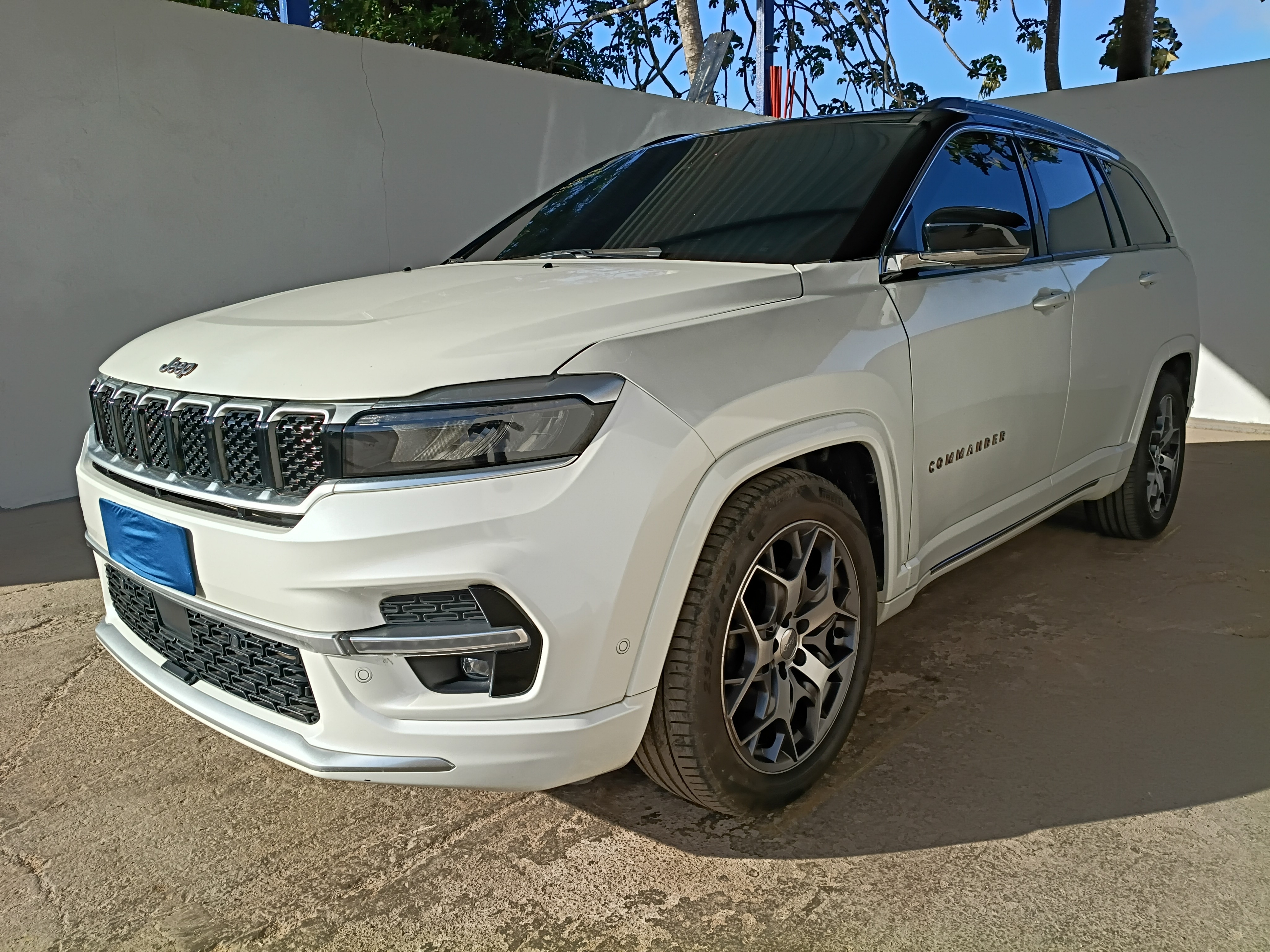 JEEP COMMANDER OVERLAND T270 1.3 TURBO FLEX AUTOMÁTICO 2023/2023 – Funcionando